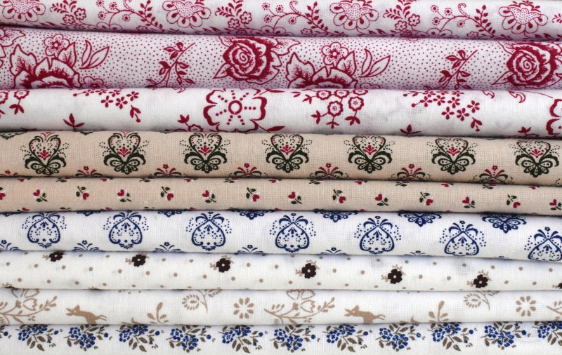 Diana,natural fabric,polka dots,beddings,cotton plain,stripes,online fabric shop,decoration